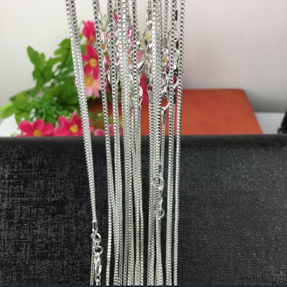 Beautiful 925 Silver chain only $35 each - Picture 2 of 4